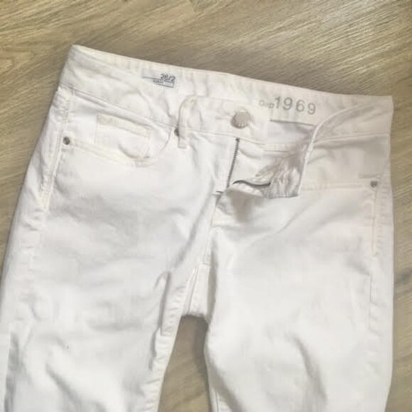Gap 1969 white denim jeans size 2 - Picture 5 of 9